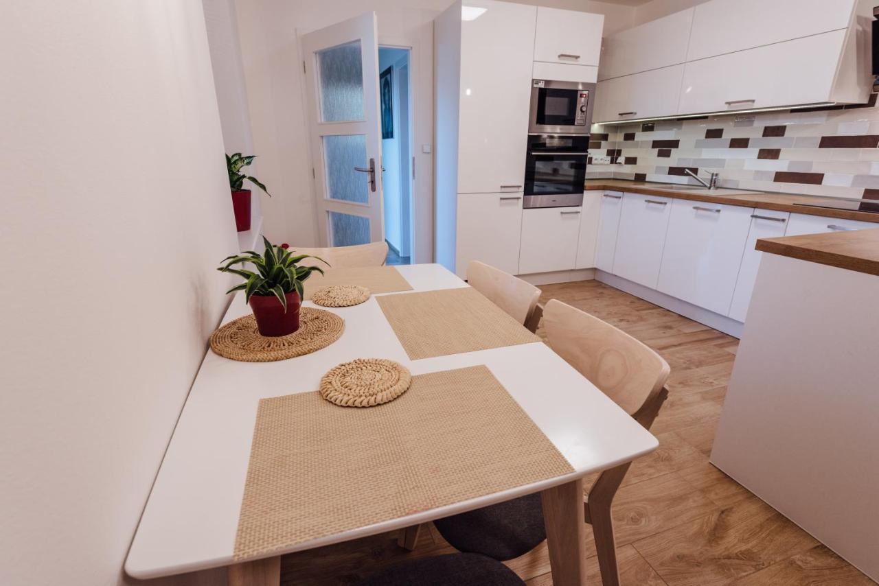 Apartman Pod Borovici Kovalovice Экстерьер фото